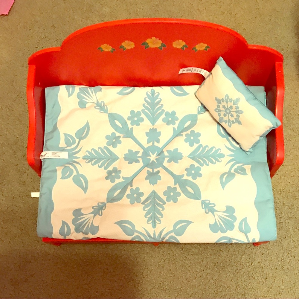 America girl doll bed 🛌
